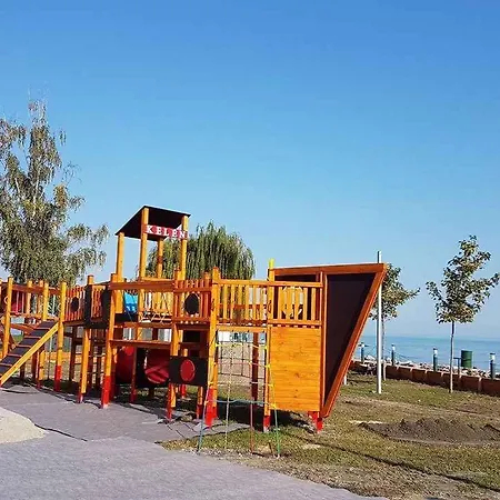 House And Apts. In Balaton 35519 Apartman