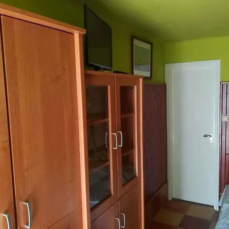 House And Apts. In Balaton 35519 Apartman *